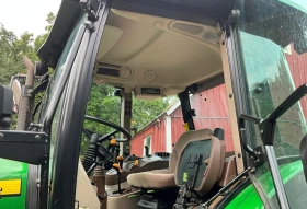 Трактор John Deere 5720, снимка 11