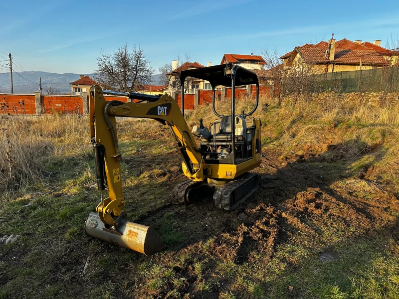 Багер Cat 301.6C, снимка 5 - Индустриална техника - 52886053