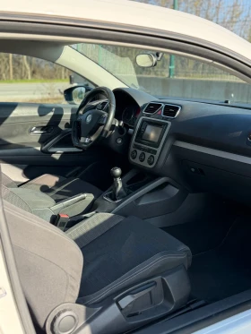 VW Scirocco 2.0 TDI, снимка 12