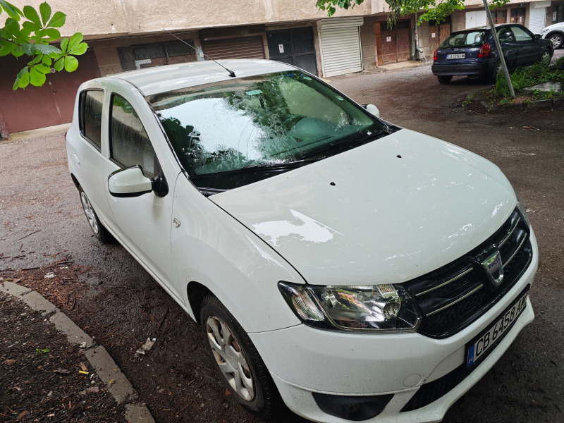 Dacia Sandero 1.5 DCI, снимка 3 - Автомобили и джипове - 46287457