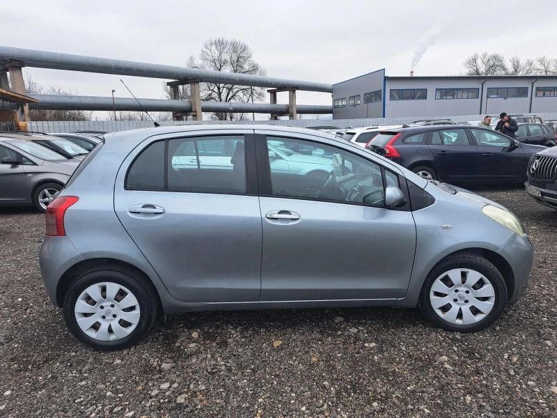 Toyota Yaris 1.3VVT-I 85PS.NAVI ITALIA, снимка 7 - Автомобили и джипове - 48329531