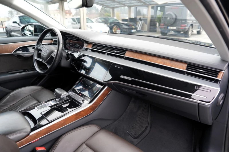 Audi A8 55 TFSI Quattro, снимка 10 - Автомобили и джипове - 51342422