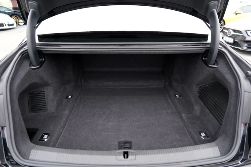 Audi A8 55 TFSI Quattro, снимка 15 - Автомобили и джипове - 51342422