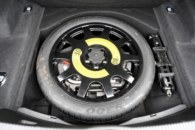 Audi A8 55 TFSI Quattro, снимка 16 - Автомобили и джипове - 51342422