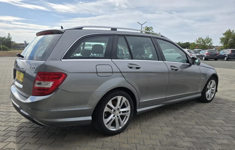 Mercedes-Benz C 220 2.2D 170kc, снимка 4 - Автомобили и джипове - 51745536
