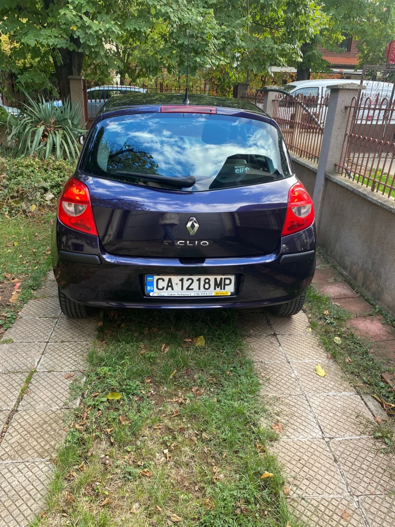 Renault Clio, снимка 2 - Автомобили и джипове - 52419283