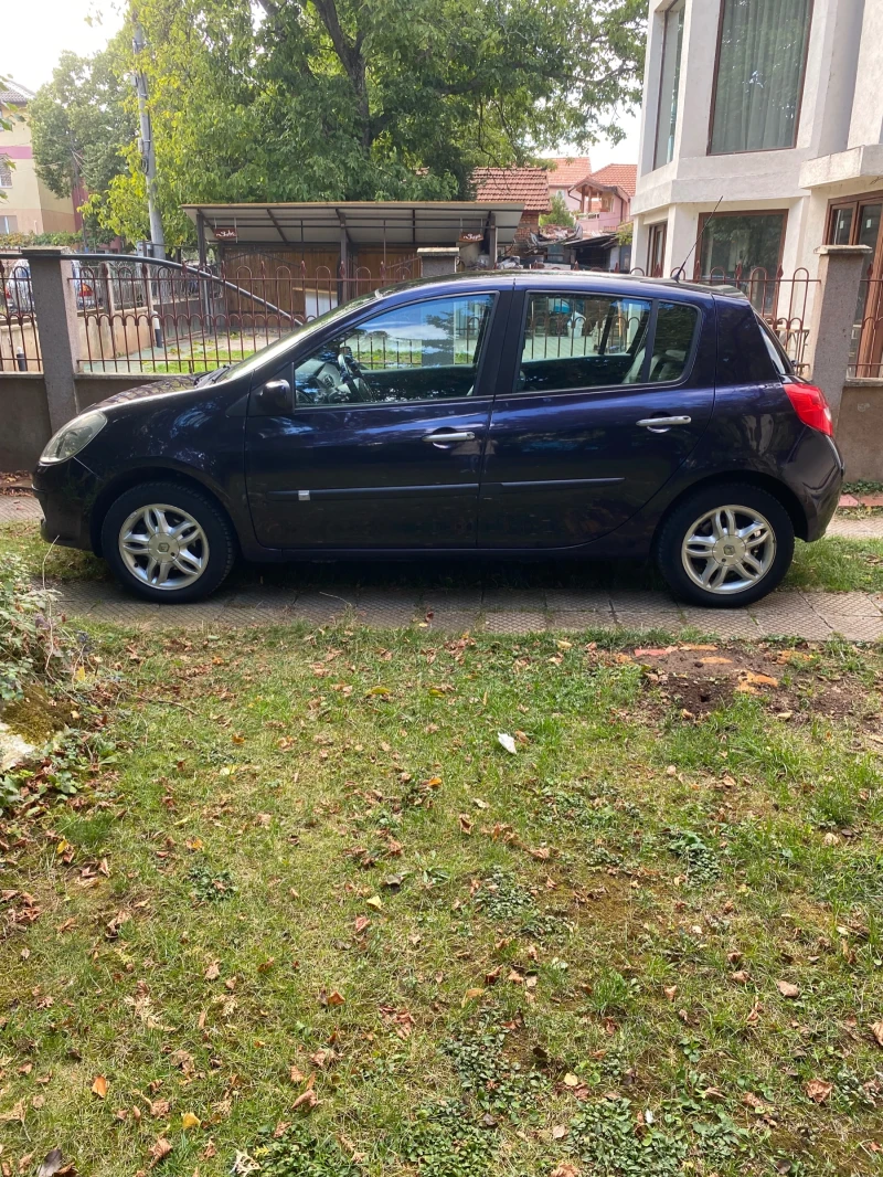 Renault Clio, снимка 3 - Автомобили и джипове - 52419283