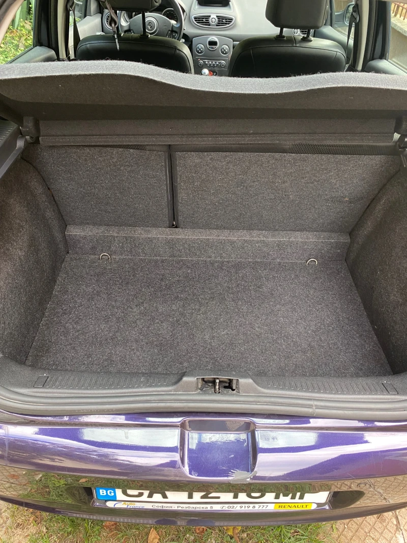 Renault Clio, снимка 13 - Автомобили и джипове - 52419283