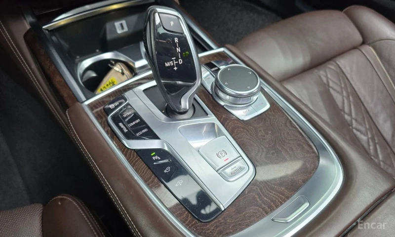 BMW 730, снимка 9 - Автомобили и джипове - 53280275