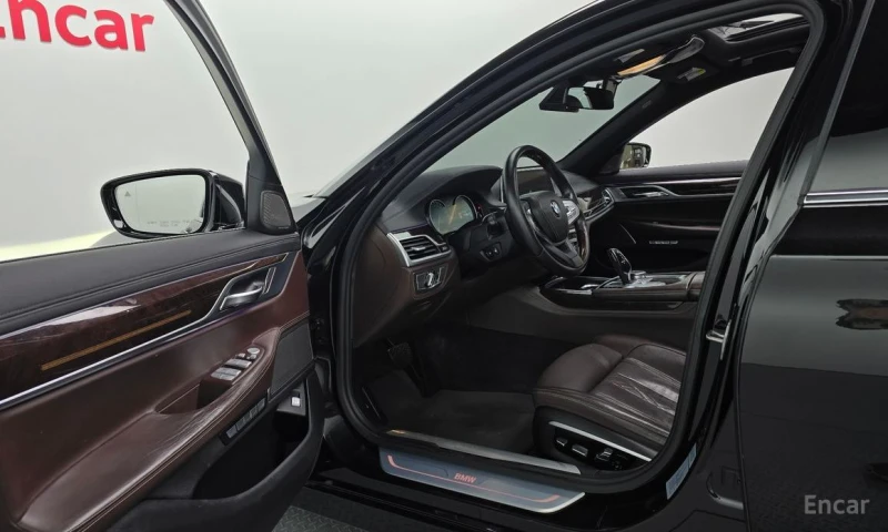 BMW 730, снимка 10 - Автомобили и джипове - 53280275