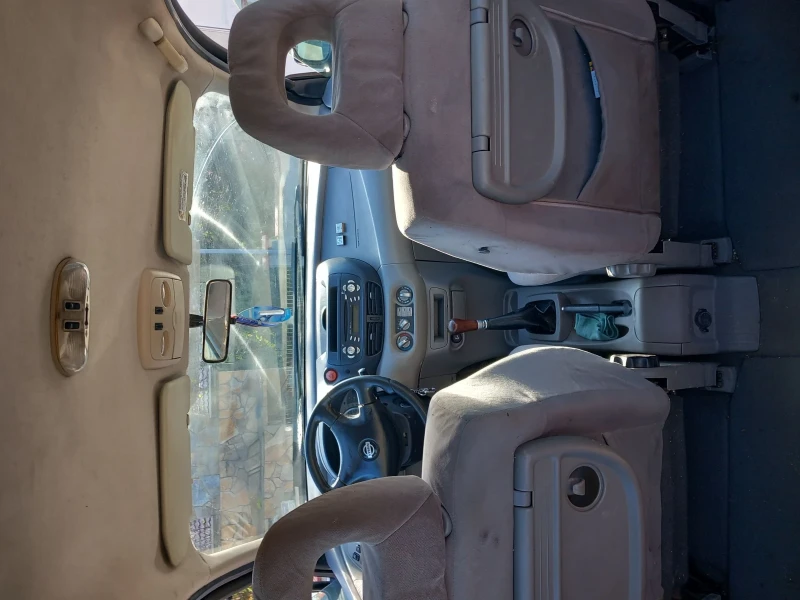 Nissan Almera tino, снимка 3 - Автомобили и джипове - 53424144