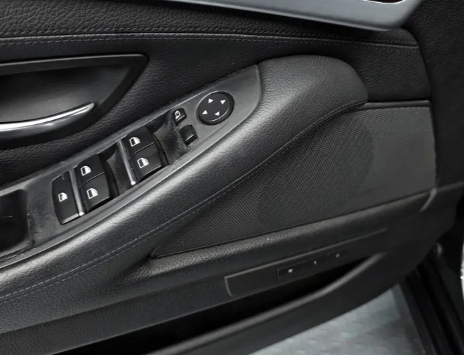 BMW 520 d - изображение 10