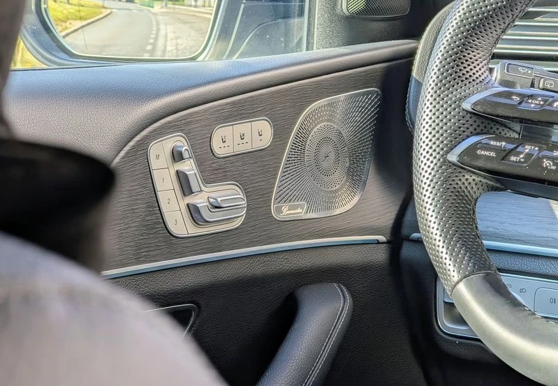 Mercedes-Benz GLS 450 d 4MATIC AMG-Line, снимка 9 - Автомобили и джипове - 52834498