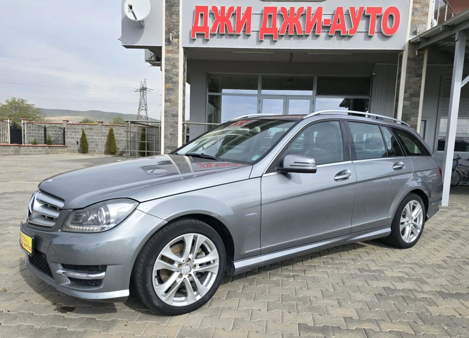 Mercedes-Benz C 220 2.2D 170kc, снимка 1