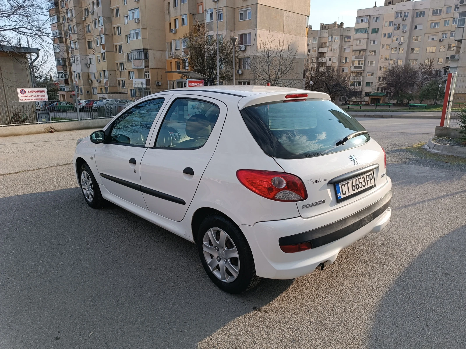 Peugeot 206 206+ 1.1i 60hp - изображение 6