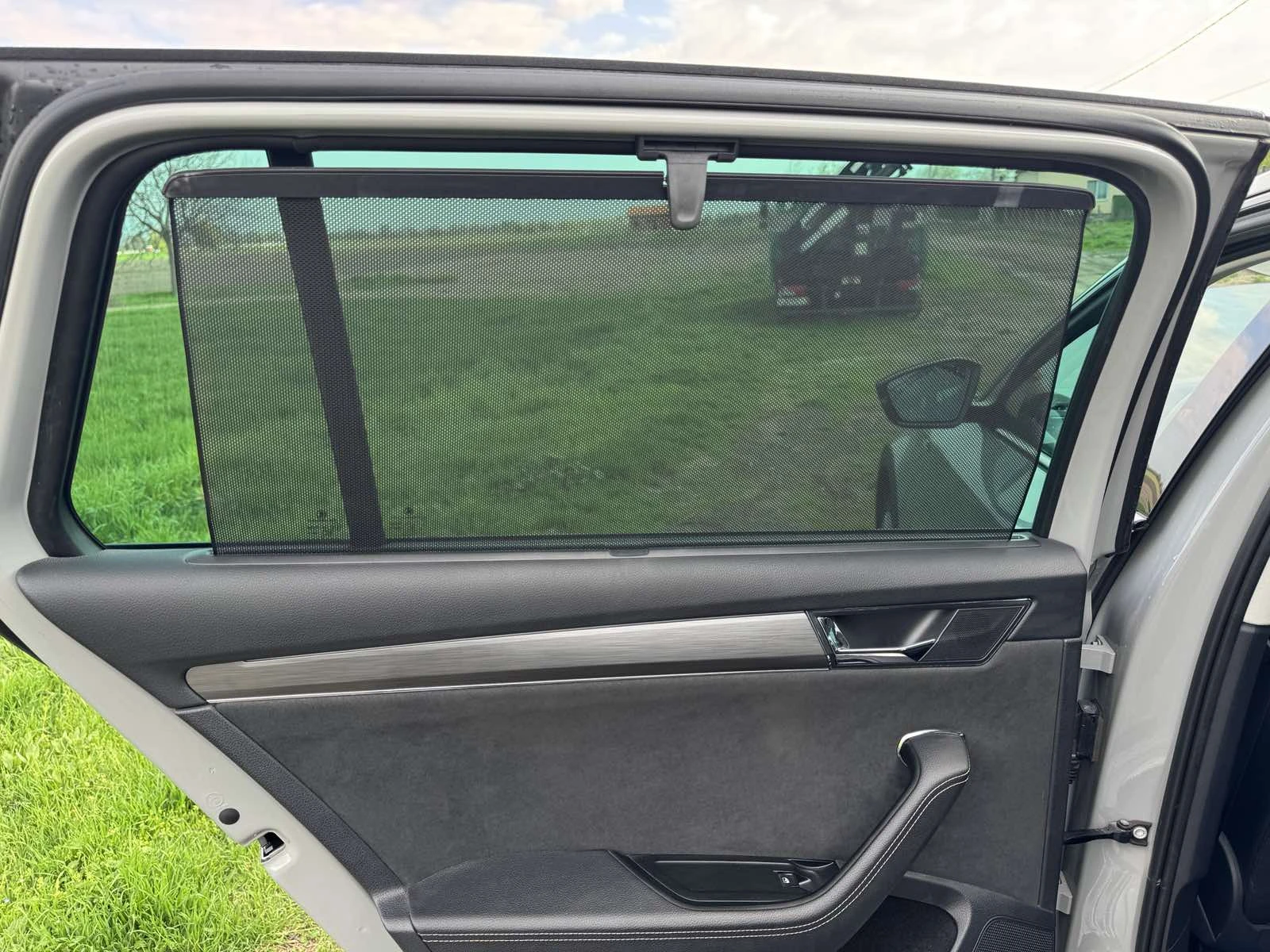 Skoda Superb Scout  | Mobile.bg — изображение 12