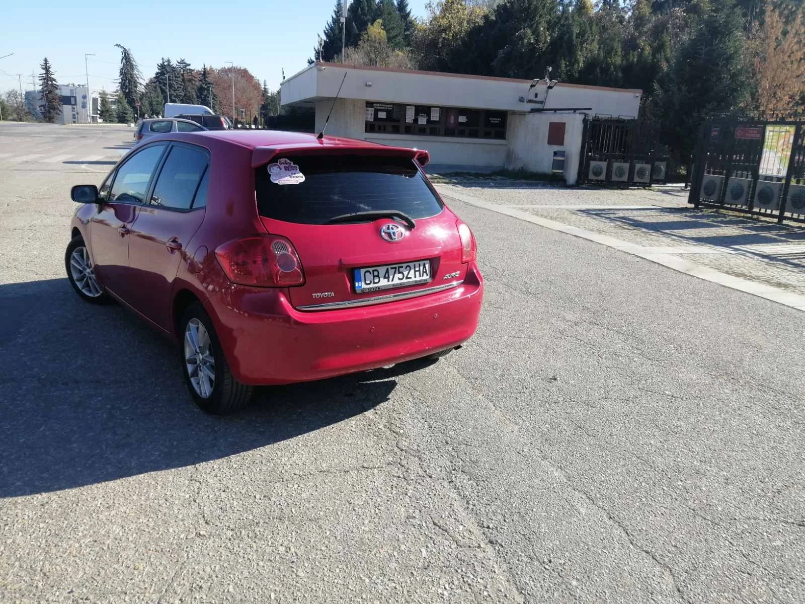 Toyota Auris  - изображение 3