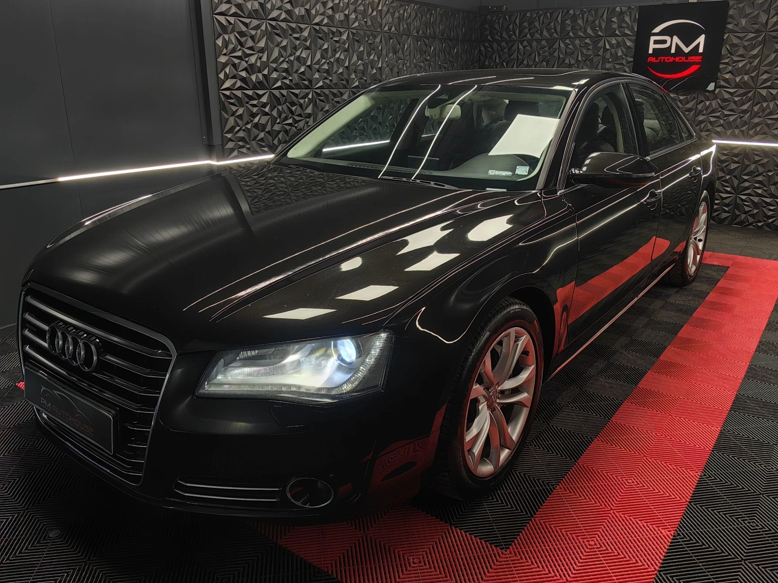 Audi A8 3.0TDI* DESIGN* BOSE* ВАКУМ* МАСАЖ* DISTR* ОБДУХ*  - изображение 2