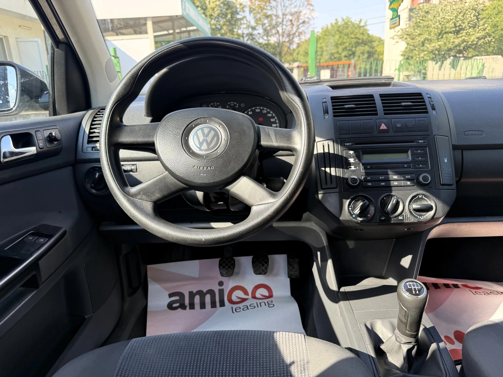 VW Polo 1.4i 75 к.с. Klima - изображение 10