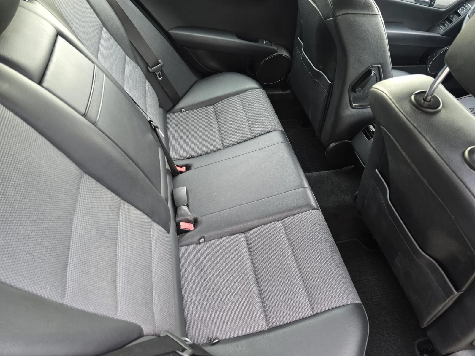 Mercedes-Benz C 220 2.2D 170kc | Mobile.bg   12