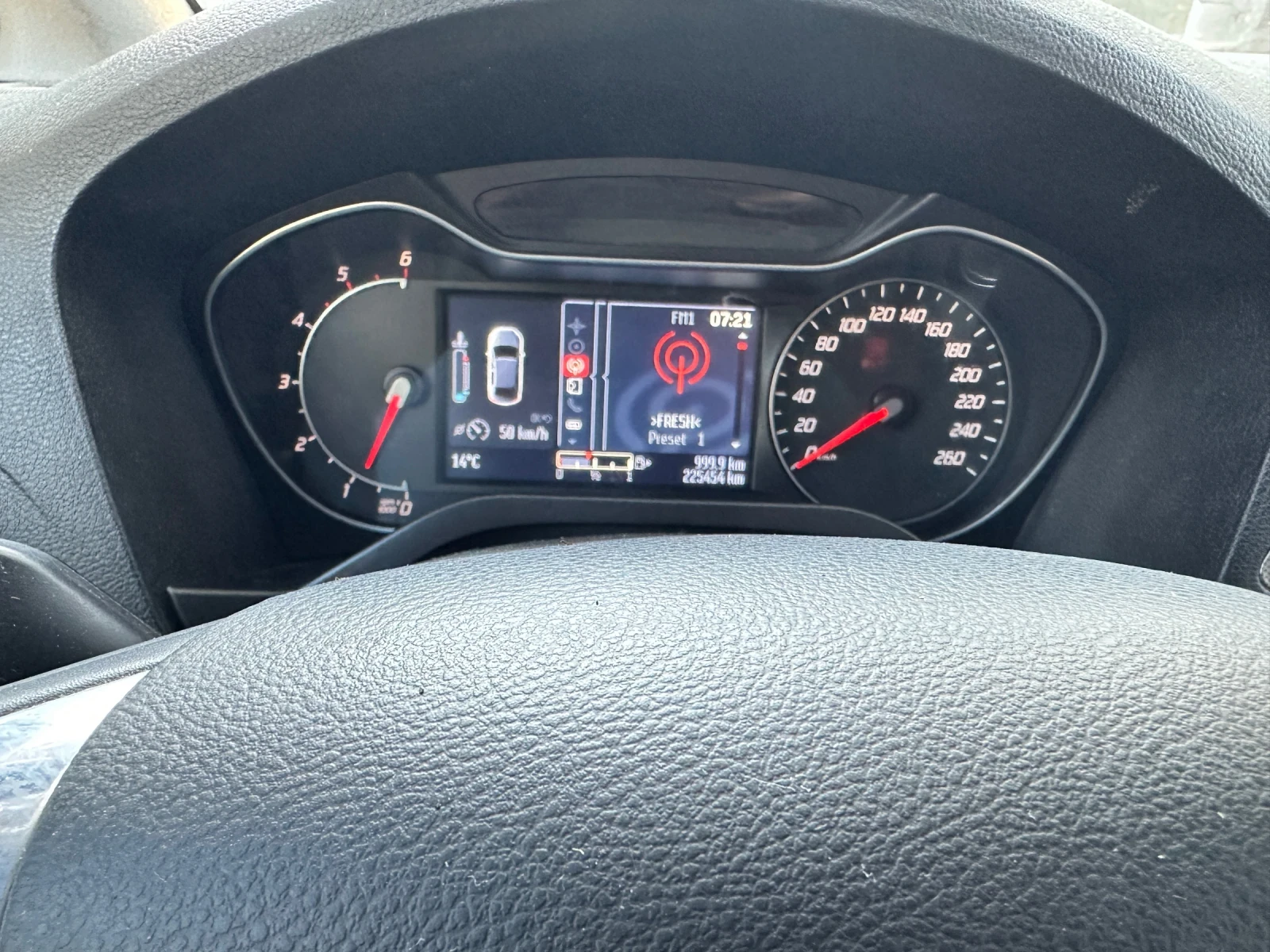Ford S-Max  - изображение 7