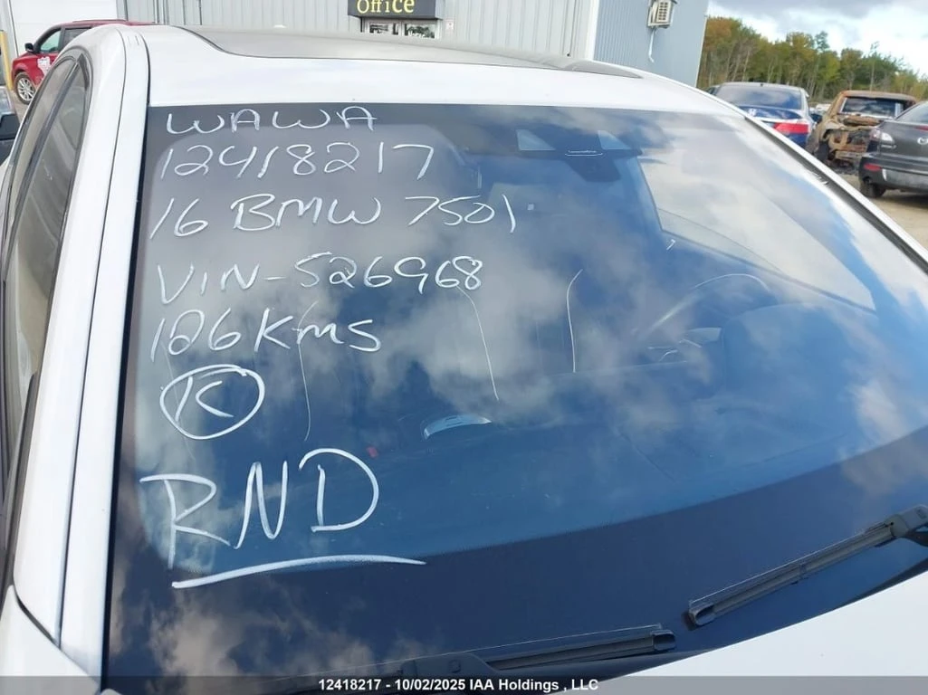 BMW 750 * XDRIVE * CARFAX *    | Mobile.bg   17
