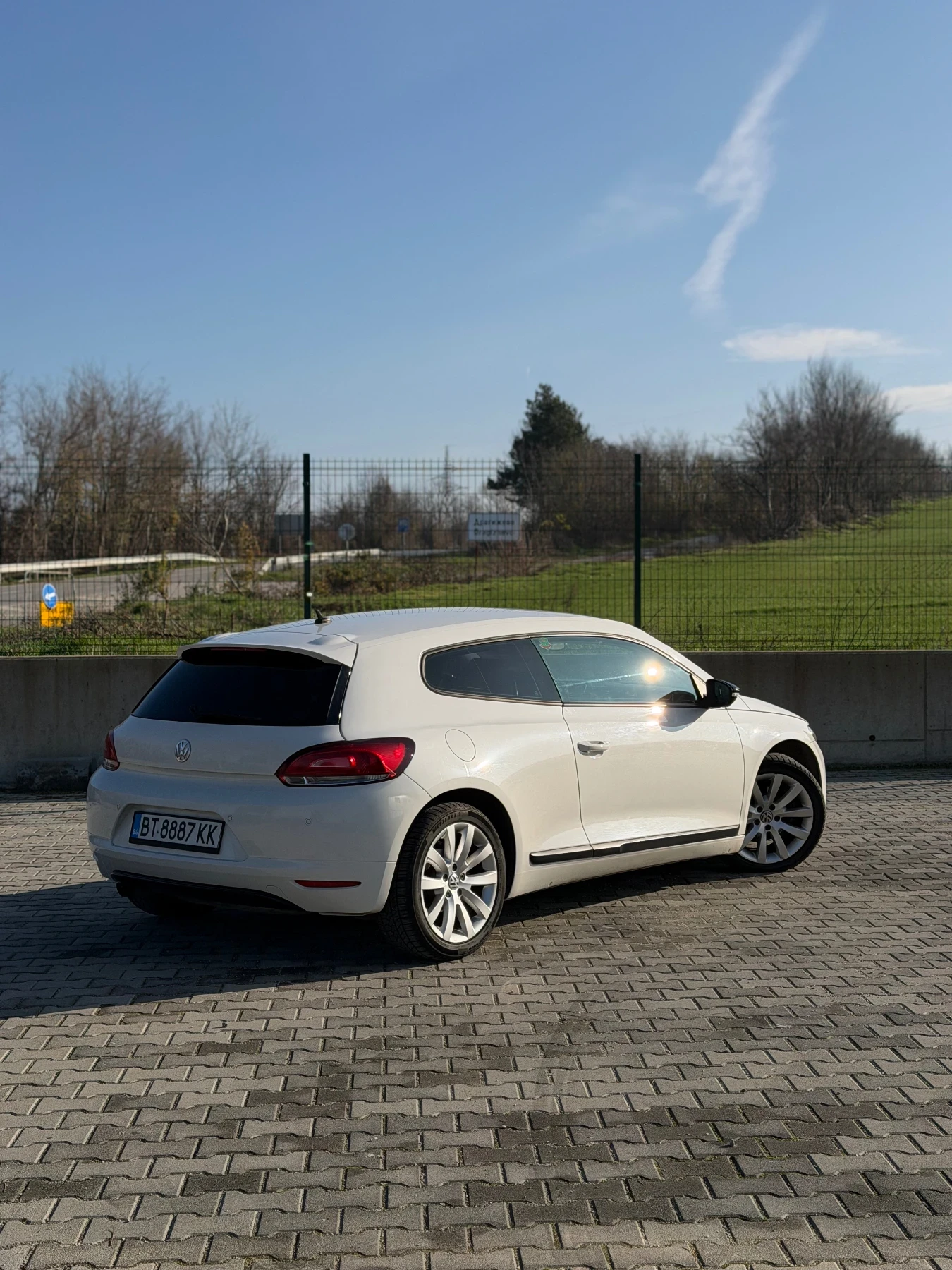 VW Scirocco 2.0 TDI - изображение 6
