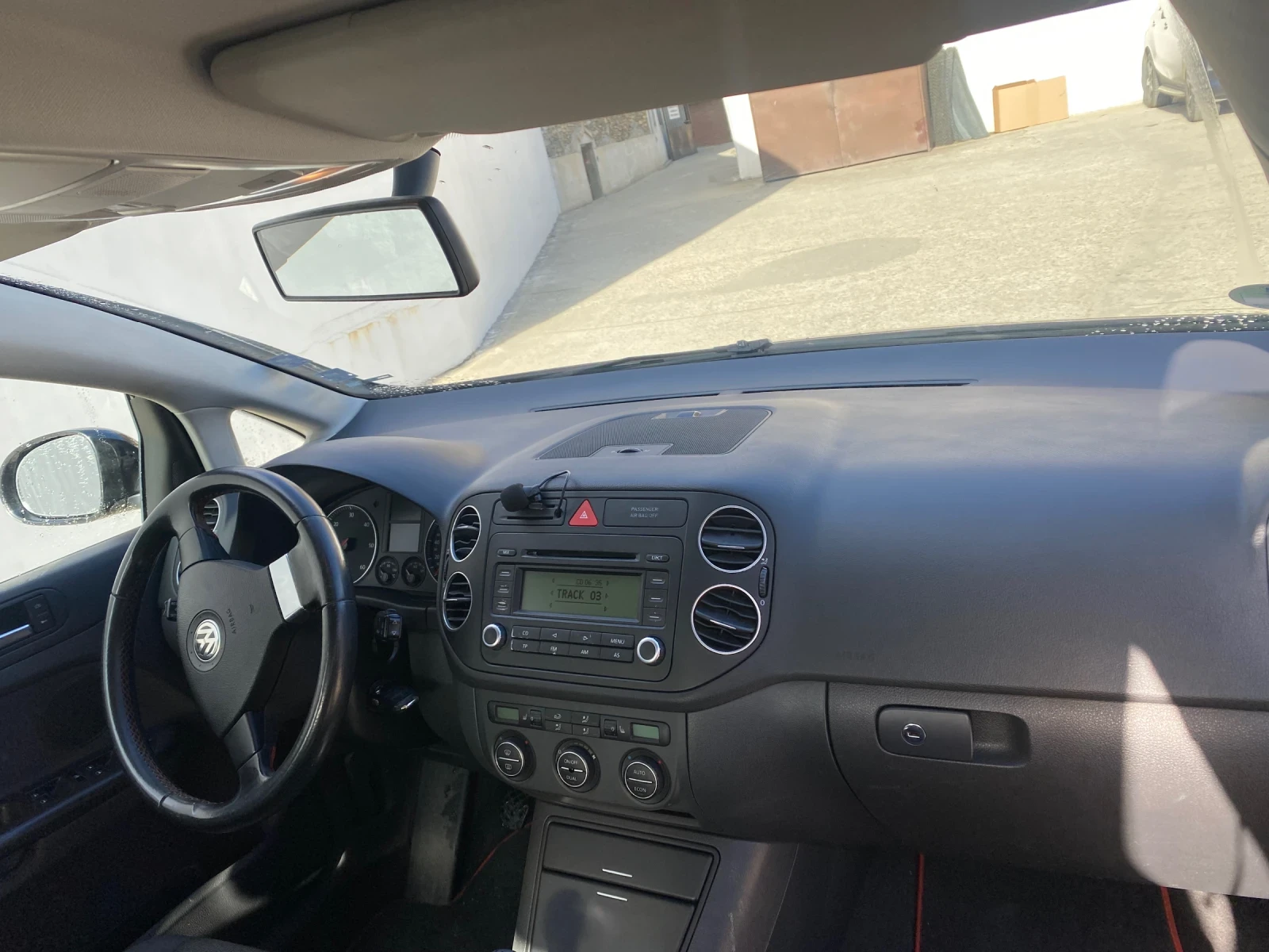 VW Golf 5 - изображение 10