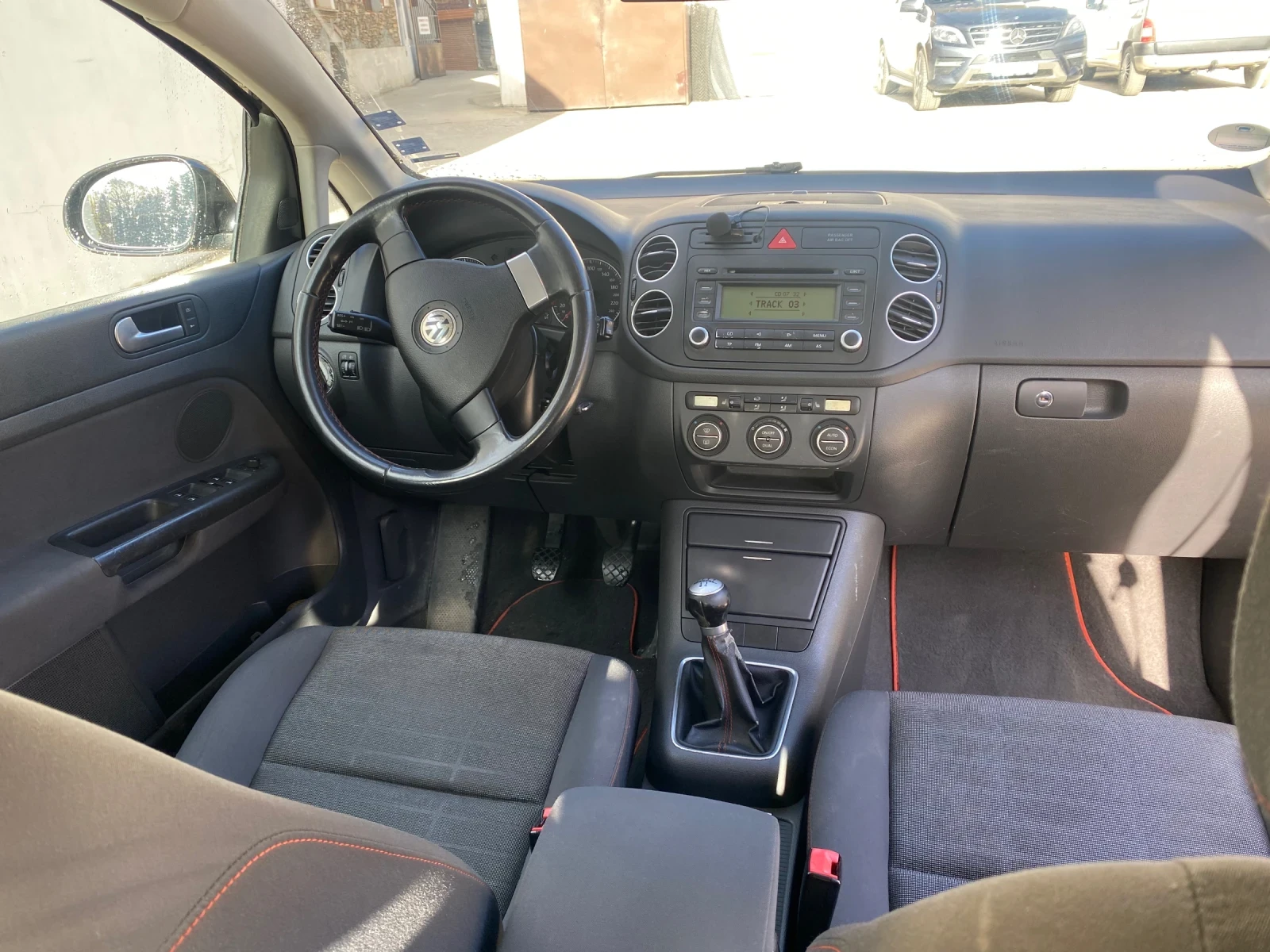 VW Golf 5 - изображение 7