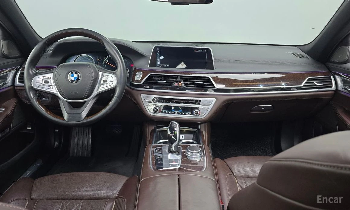 BMW 730  - изображение 7