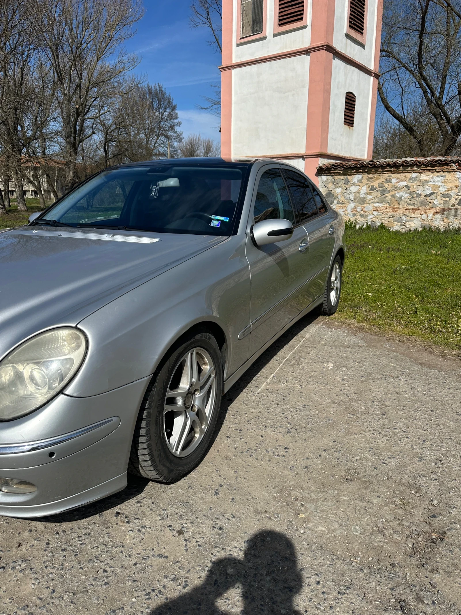 Mercedes-Benz E 270, снимка 4 - Автомобили и джипове - 53797036