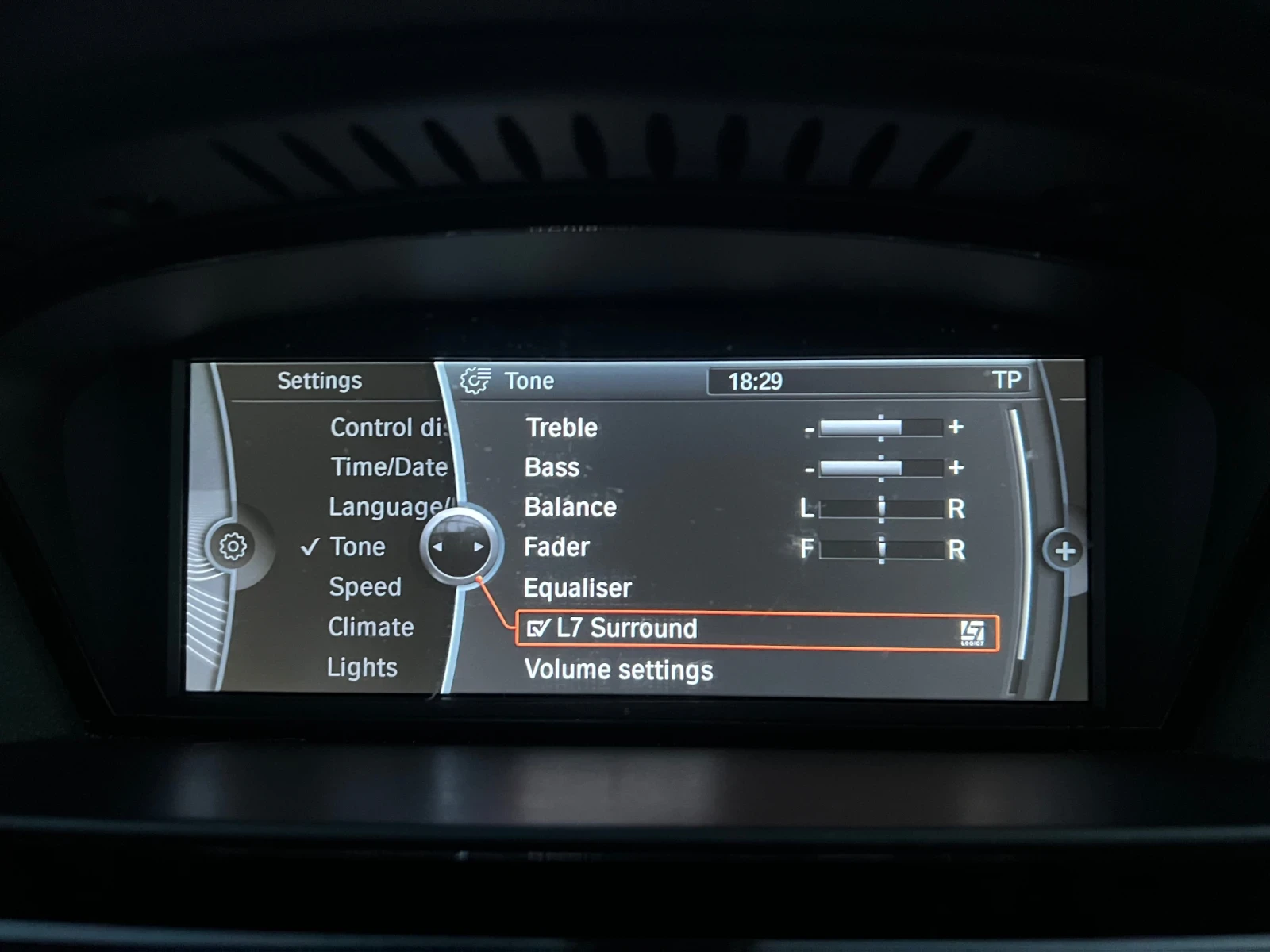 BMW 330 M-packet, снимка 15 - Автомобили и джипове - 53830273