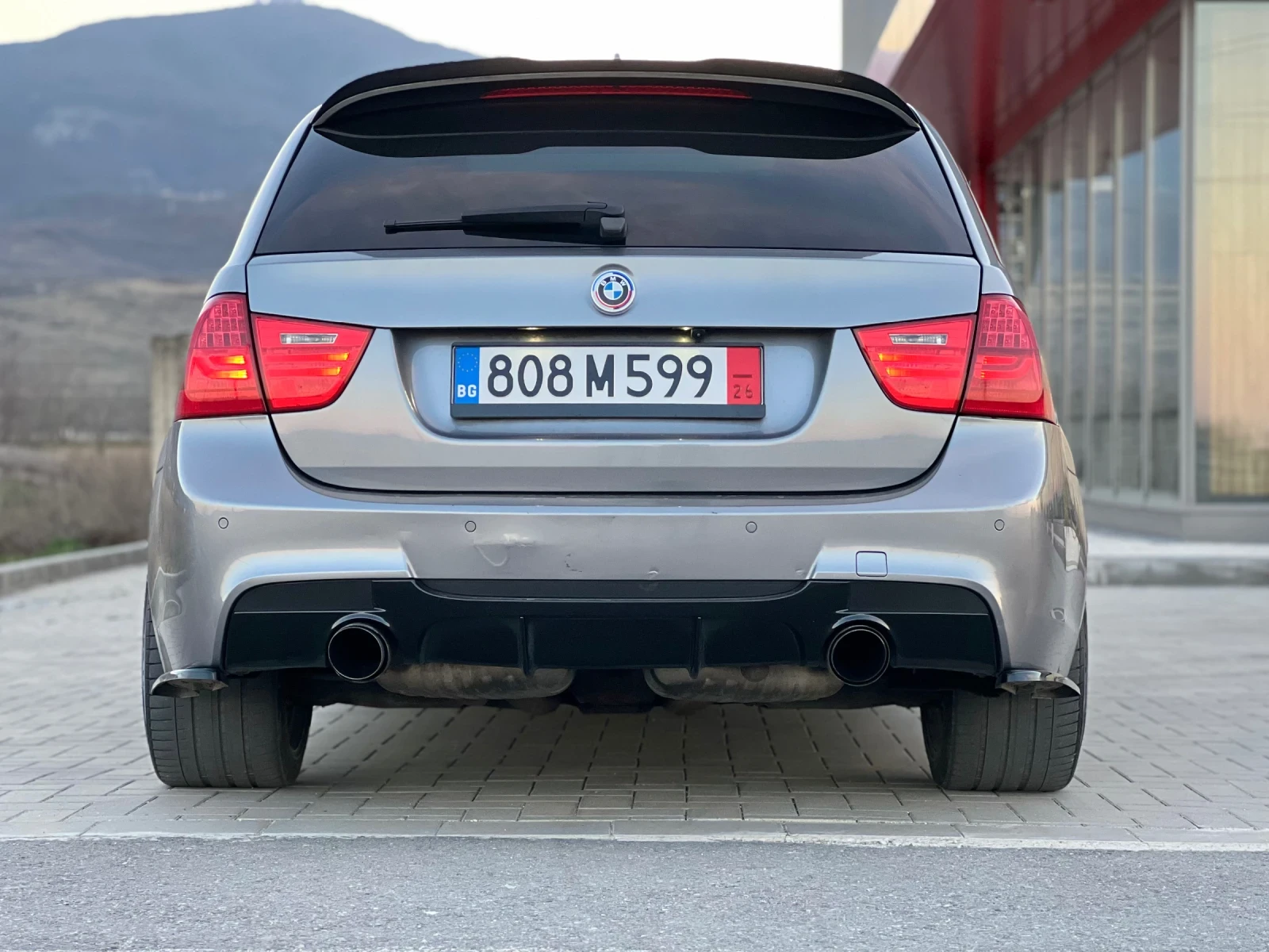 BMW 330 M-packet, снимка 5 - Автомобили и джипове - 53830273