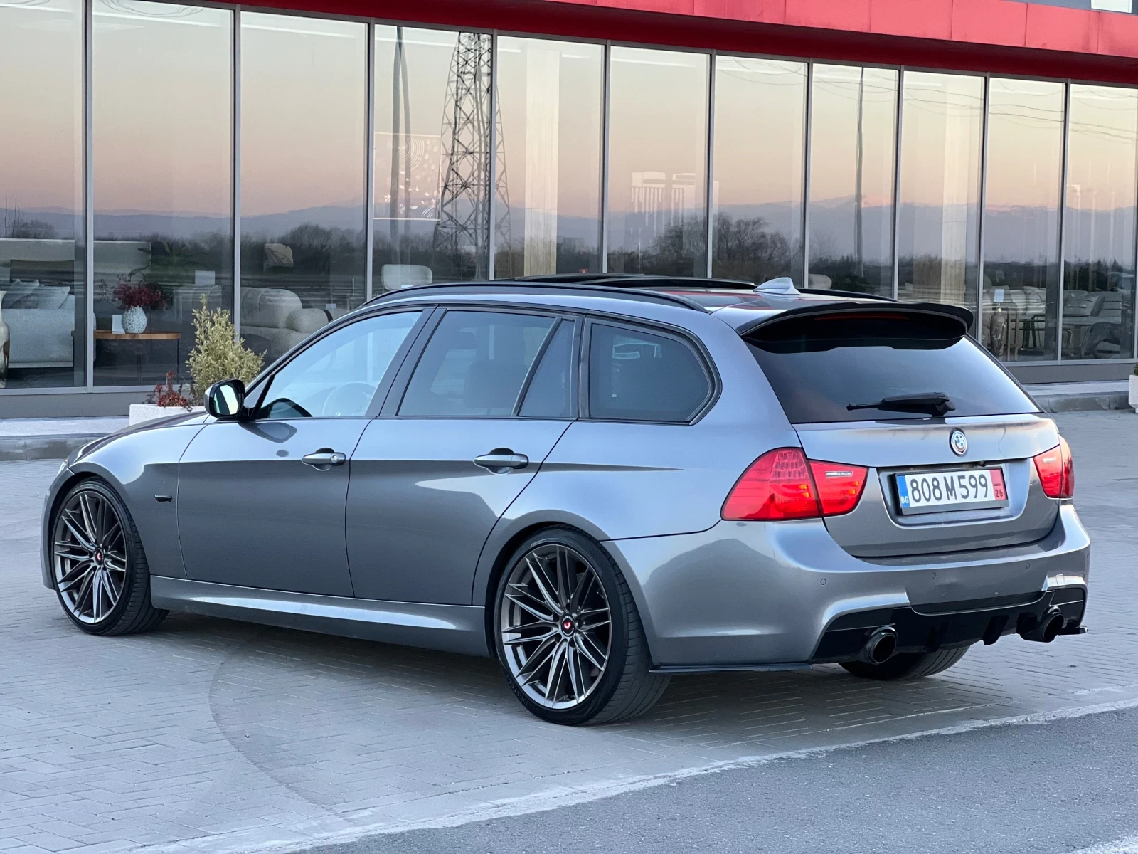 BMW 330 M-packet, снимка 3 - Автомобили и джипове - 53830273