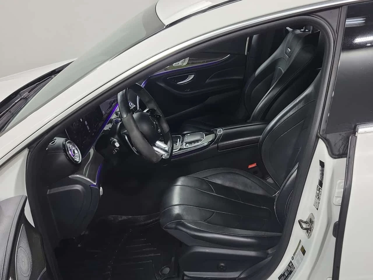 Mercedes-Benz CLS 53 AMG | DISTRONIC| 360| BURMESTER| ШИБИДАХ| CARFAX, снимка 7 - Автомобили и джипове - 54011472