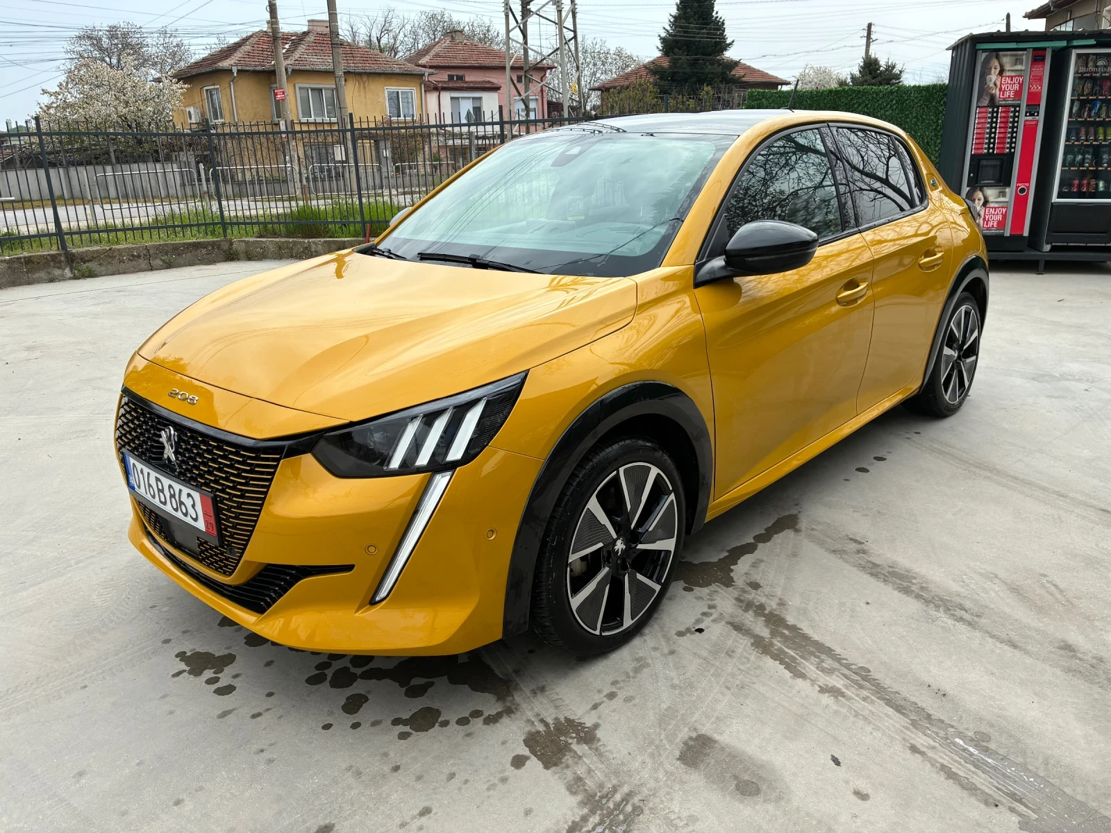 Peugeot 208 e208 GT, снимка 3 - Автомобили и джипове - 54368814