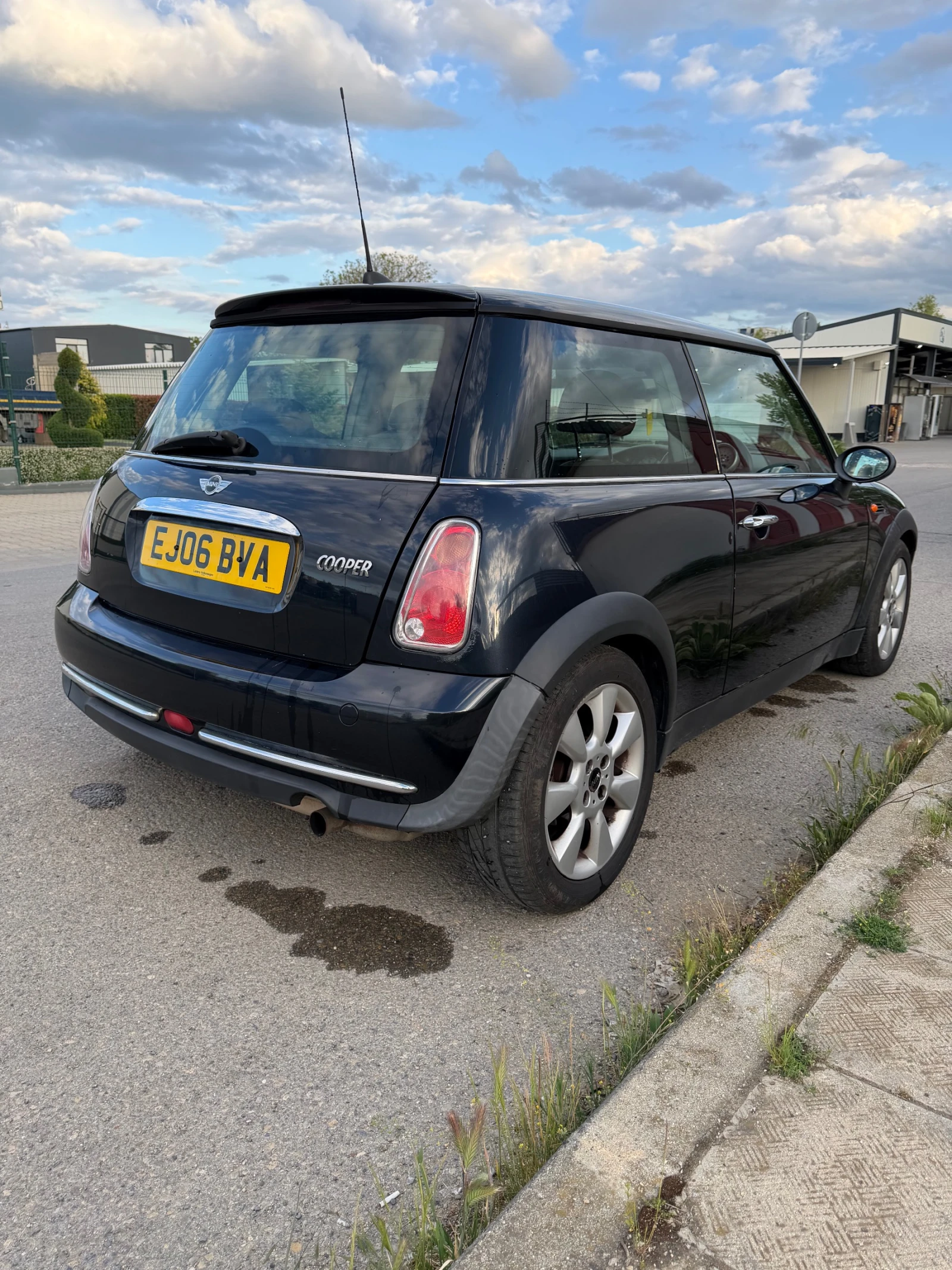 Mini Cooper, снимка 3 - Автомобили и джипове - 54706744