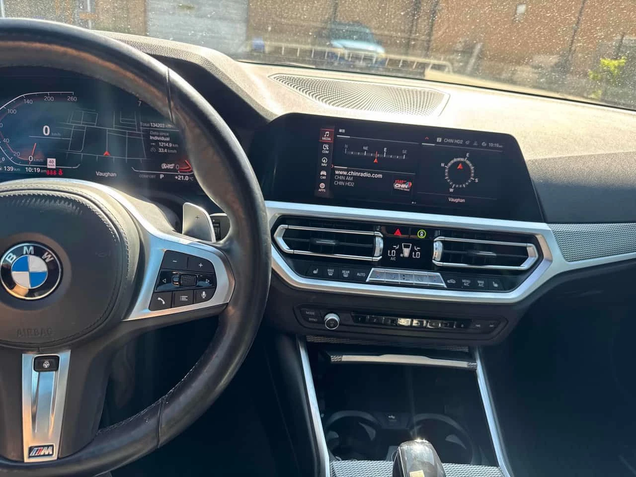 BMW 330 M-Pack xDrive  CARFAX, снимка 9 - Автомобили и джипове - 54865928