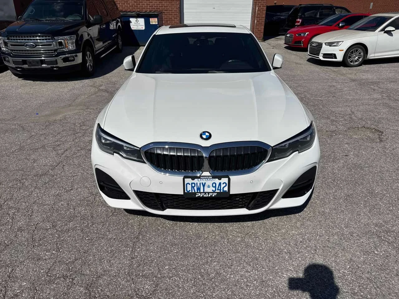 BMW 330 M-Pack xDrive  CARFAX, снимка 6 - Автомобили и джипове - 54865928