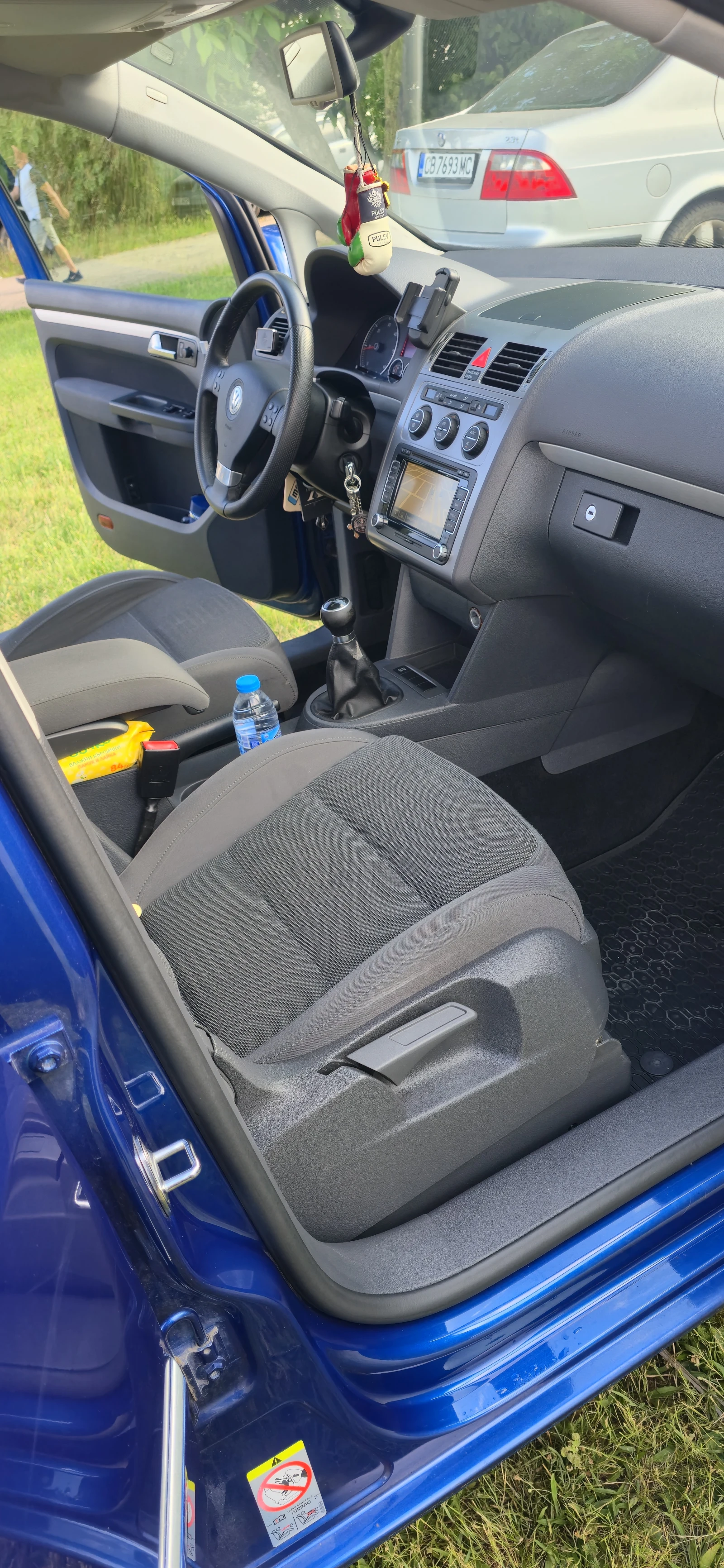 VW Touran ЛИЗИНГ , снимка 15 - Автомобили и джипове - 54874773