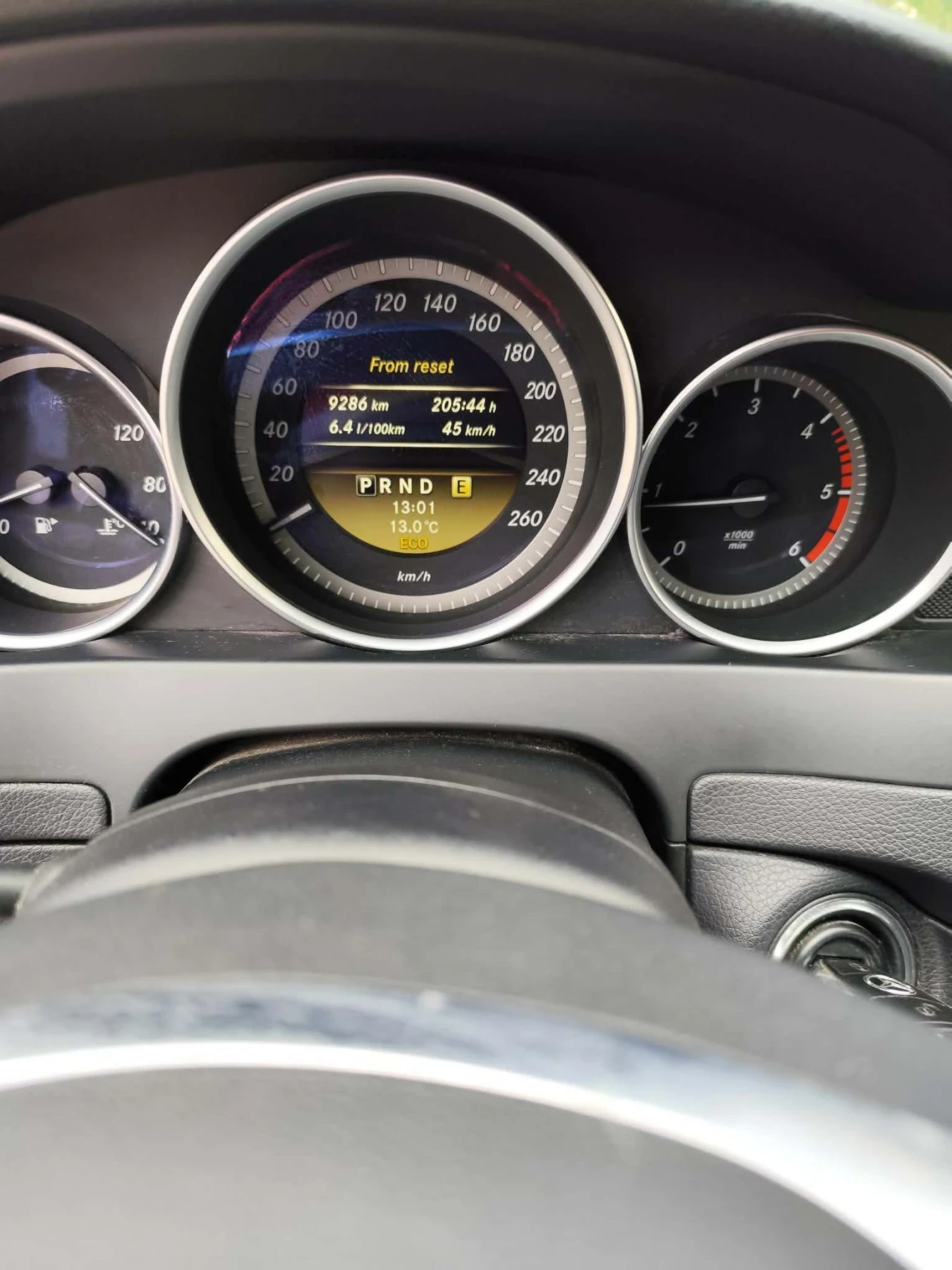 Mercedes-Benz C 220, снимка 3 - Автомобили и джипове - 55068037