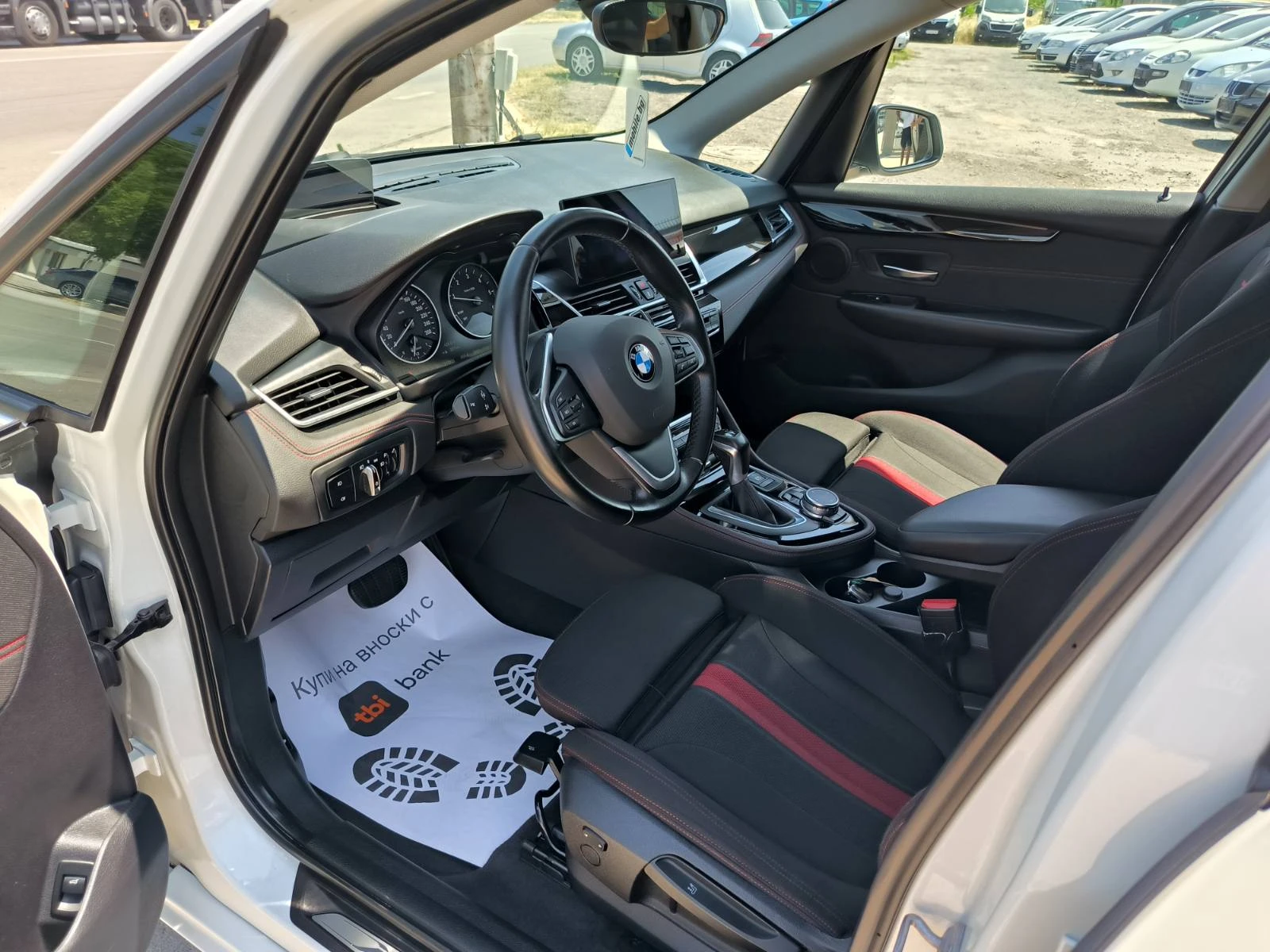 BMW 2 Active Tourer 2.0d-M-sport-Automat-Navi-Euro-6B, снимка 13 - Автомобили и джипове - 55101904