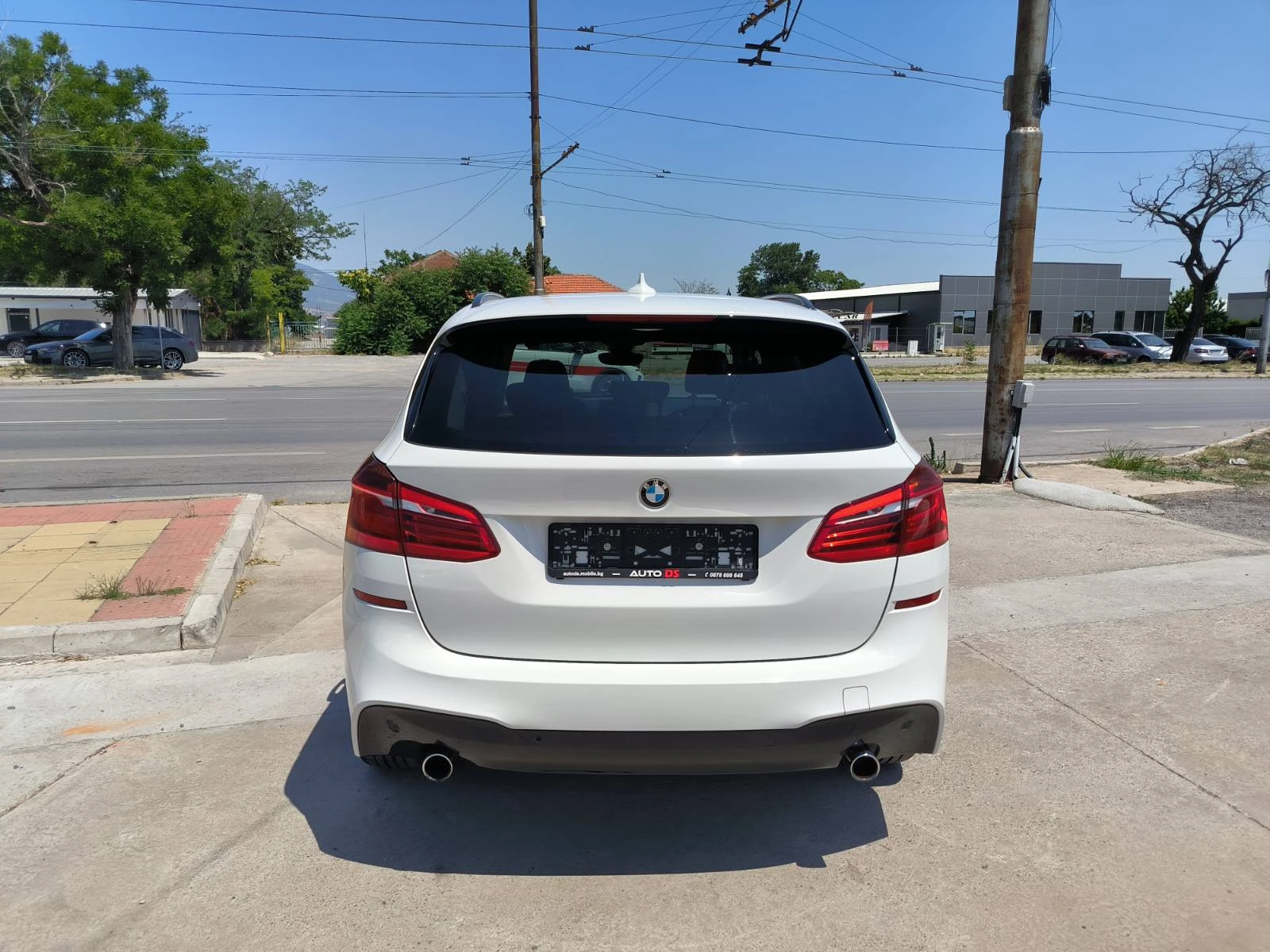 BMW 2 Active Tourer 2.0d-M-sport-Automat-Navi-Euro-6B, снимка 6 - Автомобили и джипове - 55101904