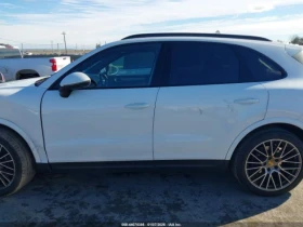 Porsche Cayenne PLATINUM* CARFAX* КЛИП НА МОТОР* ФИКСИРАНА ЦЕНА - 45102 € / 88211.84 лв. - 85354648 9