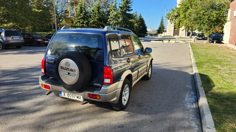 Suzuki Grand vitara 2.0, снимка 6 - Автомобили и джипове - 48426114