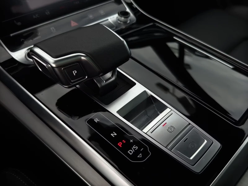 Audi Q7 45 TDI Q 2x S LINE 7-SITZE PANO LED, снимка 4 - Автомобили и джипове - 52060606