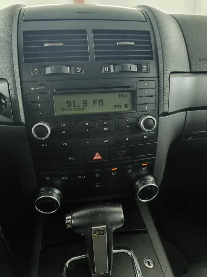 VW Touareg R5, снимка 16 - Автомобили и джипове - 52350962