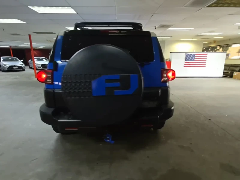 Toyota Fj cruiser 2007 Toyota FJ Cruiser wRear Doors, снимка 3 - Автомобили и джипове - 52648483