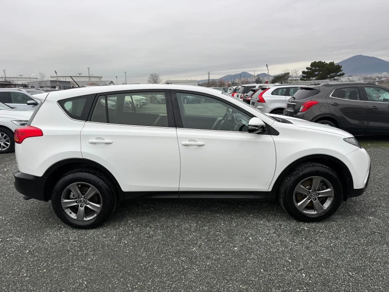 Toyota Rav4 (KATO НОВА), снимка 4 - Автомобили и джипове - 53240497