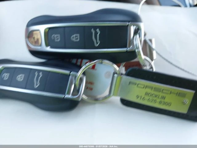 Porsche Cayenne PLATINUM* CARFAX* КЛИП НА МОТОР* ФИКСИРАНА ЦЕНА, снимка 14 - Автомобили и джипове - 53223558